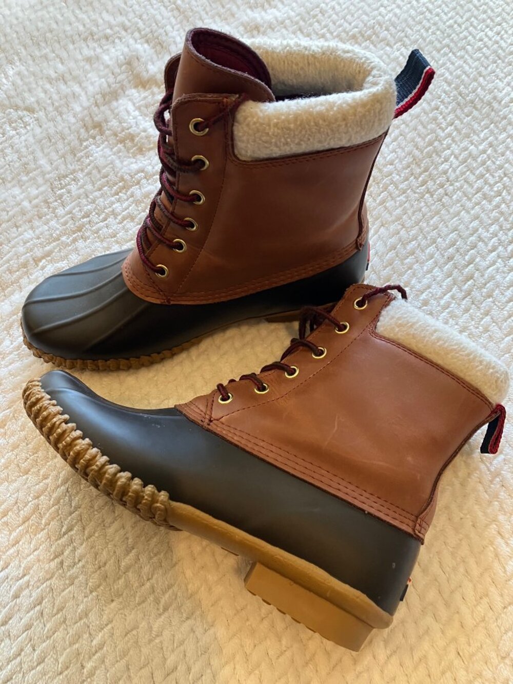 Tommy Hilfiger Womens 8 Leather Duck Boots Brown Faux Fur Lined Preppy Winter